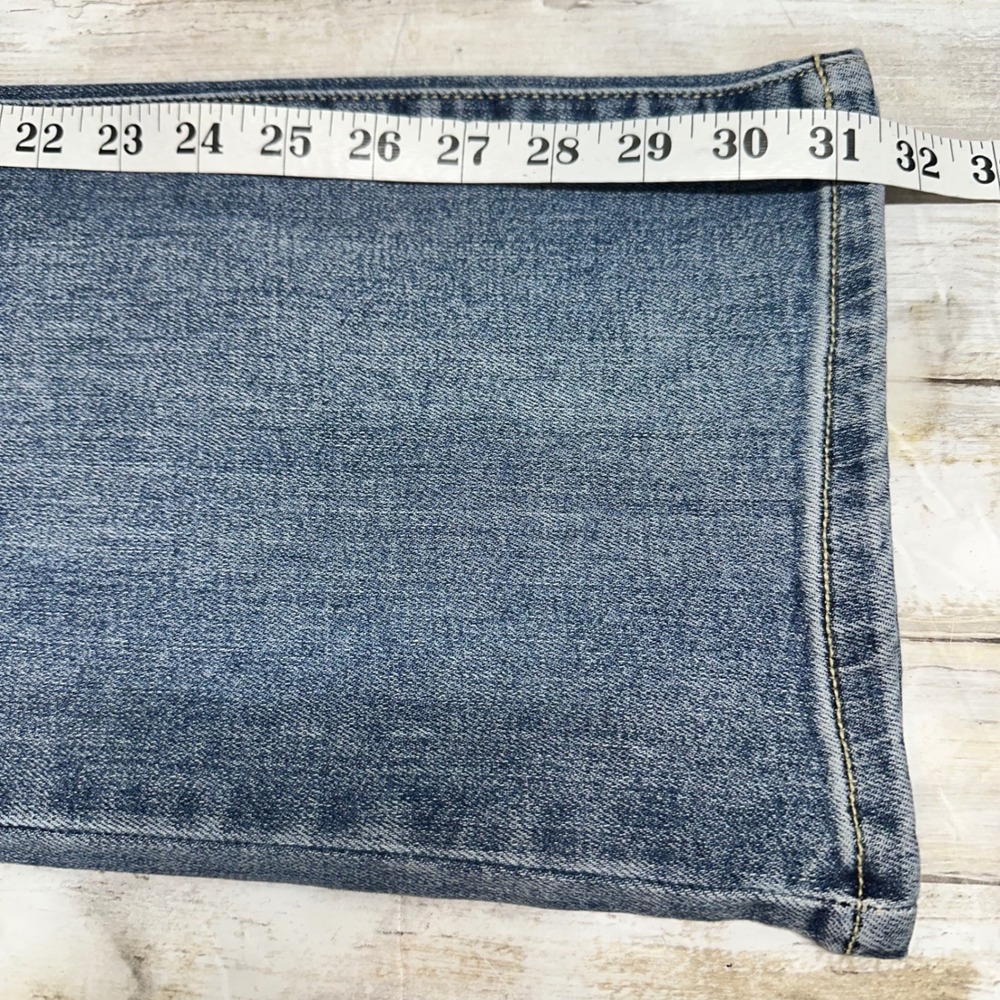 Judy Blue American Honey Mid-Rise stretch bootcutJeans Light Wash  size 14W - Picture 12 of 12